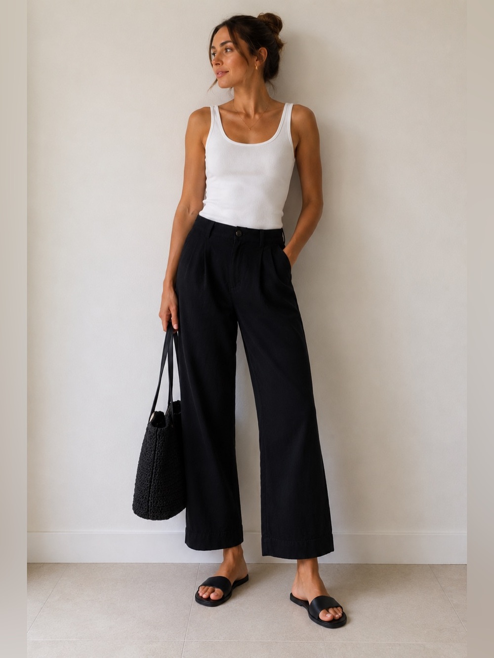 Ganni Pants Women's Size 36 US 6 Black Elastic Waist Pull Up Relax Minimalist